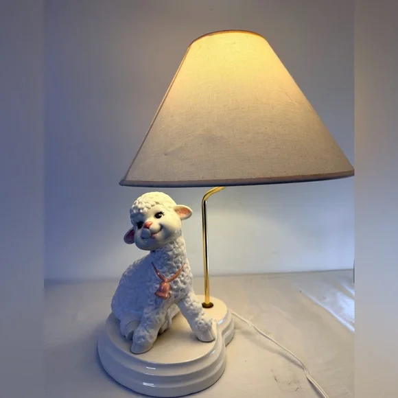 Vintage 1975 Byron Molds Large Ceramic Lamb Lamp 22”